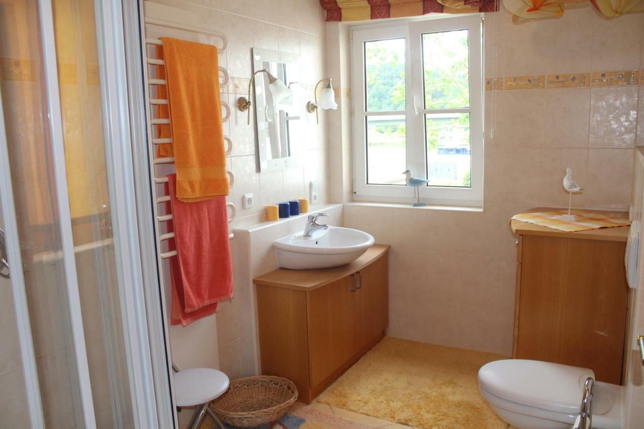 Faehrhaus Ferienwohnung Saarburg Exterior foto