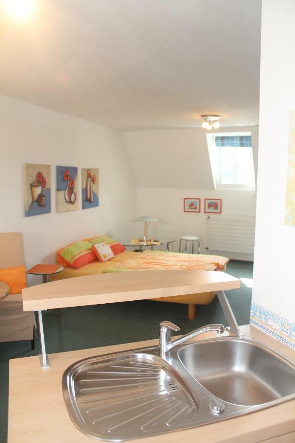 Faehrhaus Ferienwohnung Saarburg Exterior foto